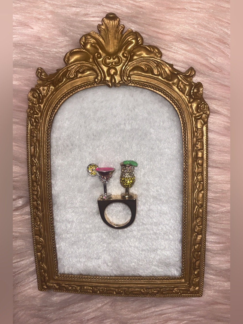 Betsey Johnson Island Drinks Ring